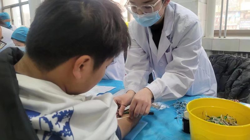 入职体检：如何顺利预约与合理费用解析**